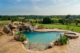 Reliable Pool Cleaning Services in Roswell for Crystal Clear Water